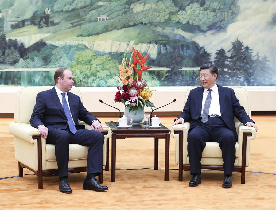 President Xi Meets Russian Presidential Administration Chief